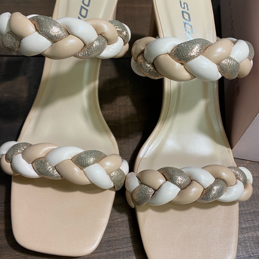 Soda Braided Rose Gold Size 9 heels New in Box